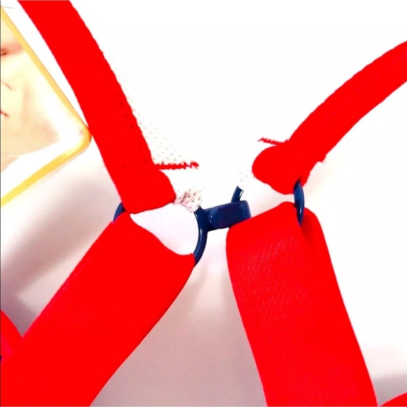 Level 4 Support Molded Cups Underwire Sports Bra - Picture 5 of 8